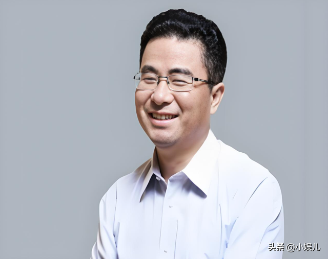 一夜输掉7亿美元，欠下200多亿跑路，“手机教父”因赌博沦为老赖