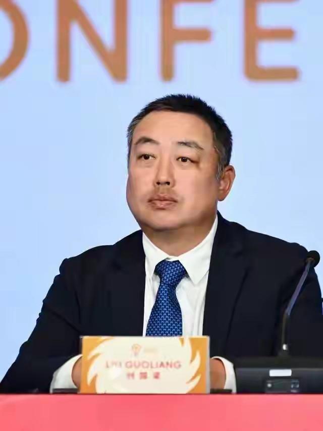正式上任！刘国梁官宣新身份，这次他让樊振东和整个乒坛刮目相看
