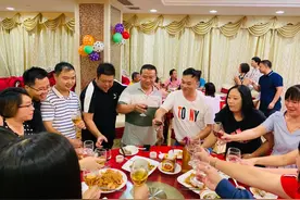 春节期间，建议别参加同学聚会，不然你会怀疑人生的，听我一句劝图片