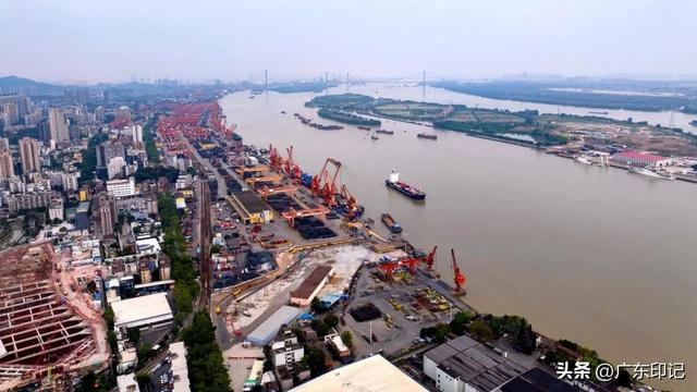 珠江三角洲水系：聚三江之水，经八门入海