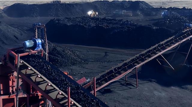 美国得逞了？蒙古煤炭停供中国，转投日韩？结果蒙古果断反悔了