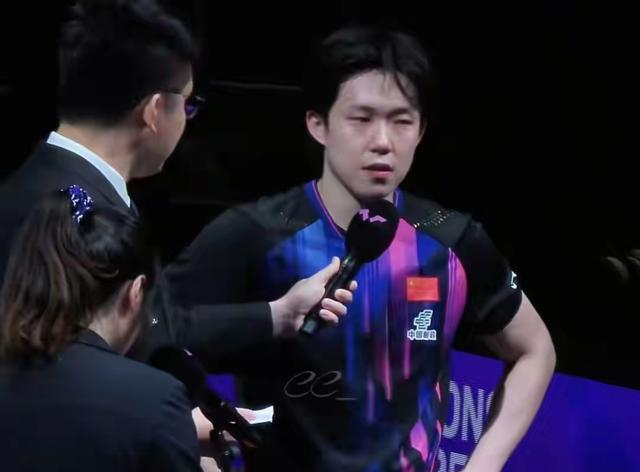 莎头组合3-0夺冠！赛后采访曝出盈球的关键，莎莎的反应绝了