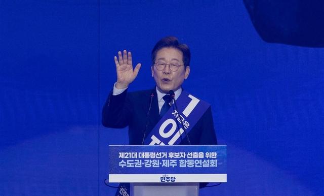 韩国特使团抵达北京，下飞机的第一句话不简单，中方回应很干脆