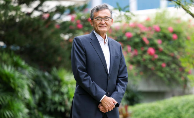 特朗普疯狂打压华人精英，勒令华人CEO辞职，因为他发现，全球几大半导体巨头的掌舵者，全是东方面孔
