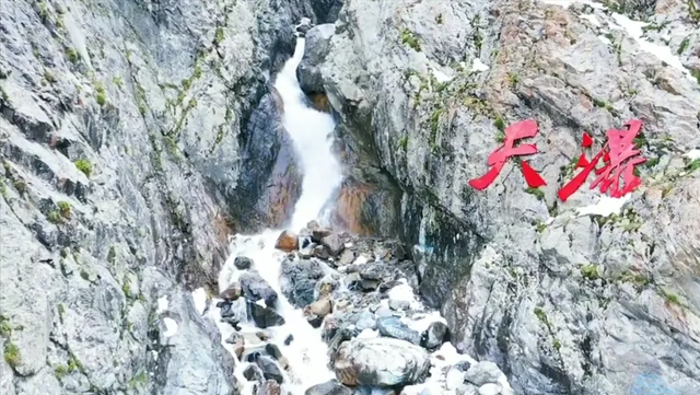 新疆独库公路，自驾旅游线路，媲美318川藏线的景观大道