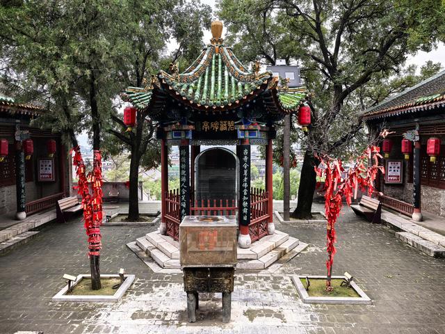 2025年稻城亚丁自驾之旅（5）新绛龙兴寺