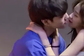 男人强吻时，女人为何不抗拒？真相惊人！图片