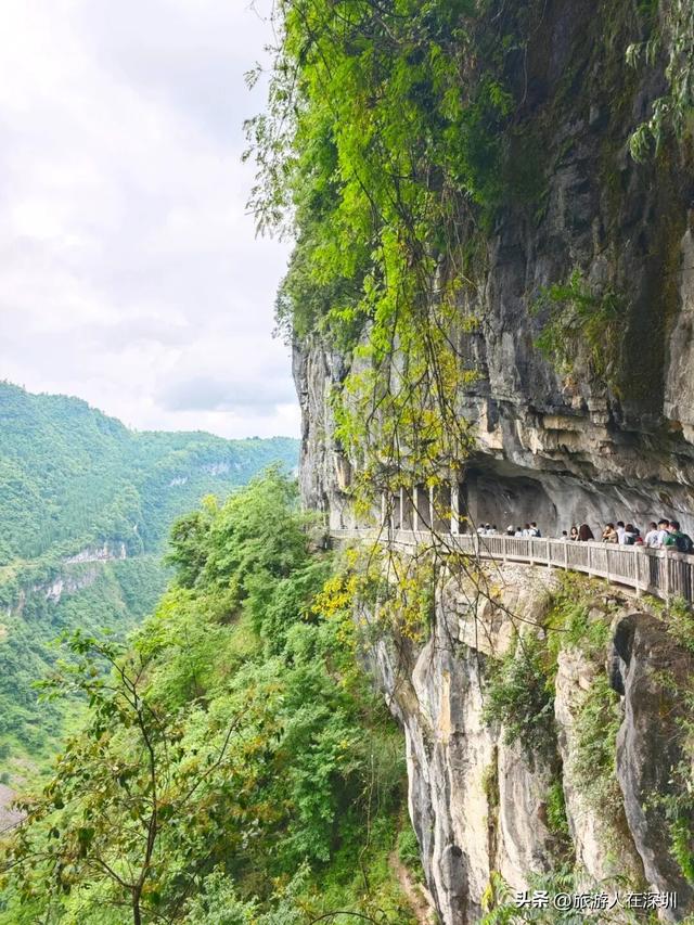 重庆天生三桥游玩攻略，穿越亿年的地质奇观，领略自然的鬼斧神工