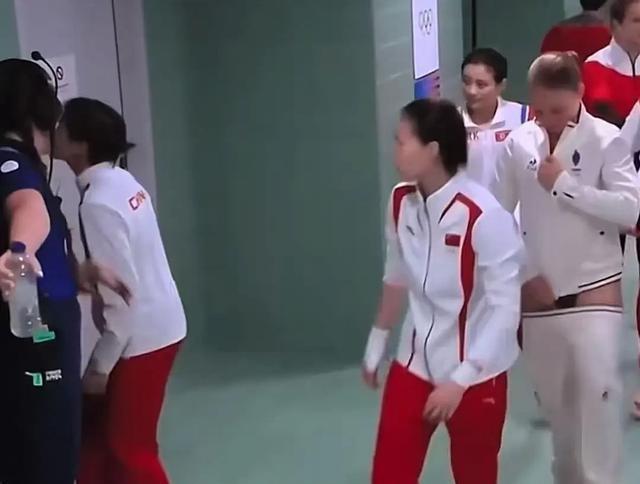 人民日报采访这次，郭晶晶只字未提全红婵，却给全红婵提了个醒