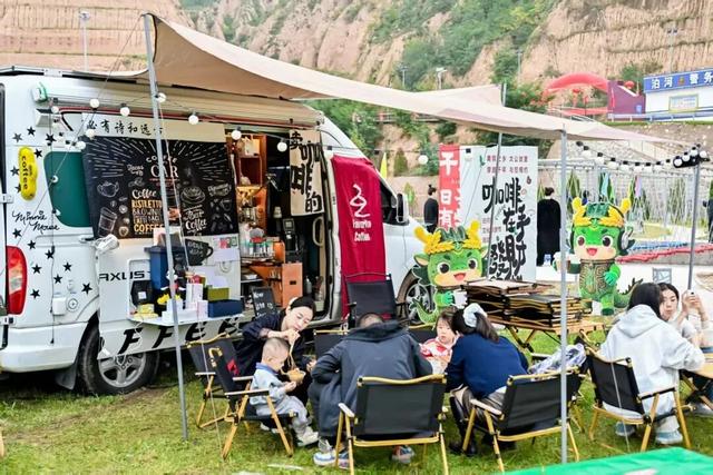石楼泊河村国庆假期持续嗨! 20余项活动承包你的假期