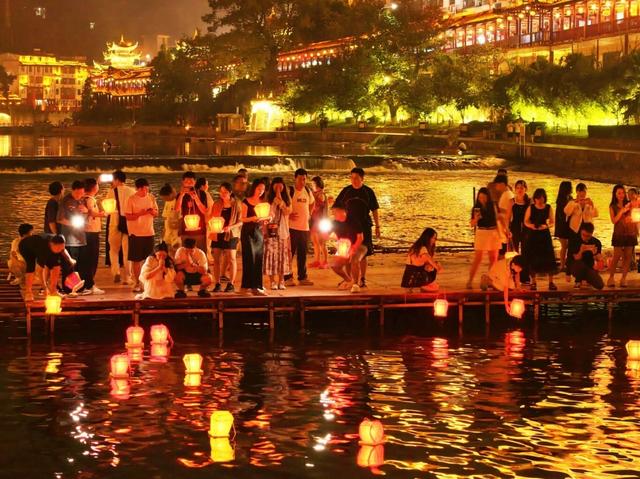 大湾区携程踩线团共探资源旅游新格局