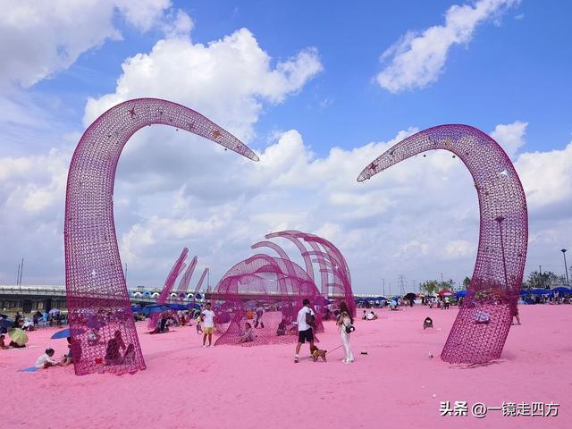 踩粉沙踏清溪，长春肆季南河尽享夏日清凉