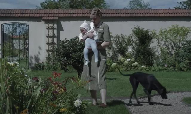 顶级女星全裸回归，尺度和口碑都爆了