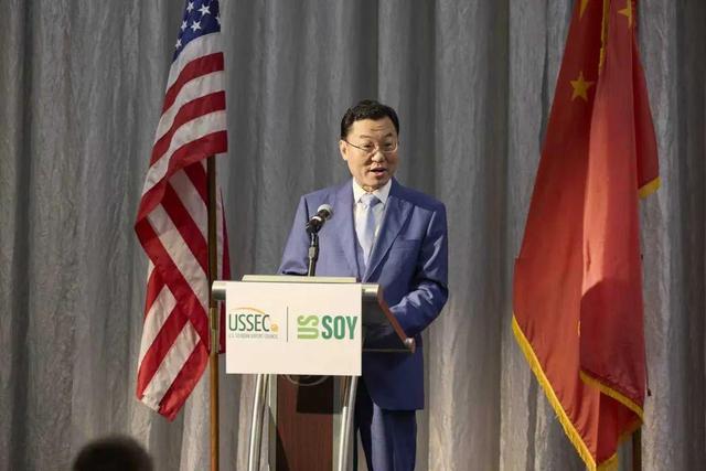 我驻美大使重磅发声：特朗普缺席93阅兵的真相，根源在于两大失误