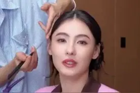 张柏芝发视频分享6000多天当妈心得，两个儿子上月亮相谢霆锋演唱会，被赞帅到能出道图片