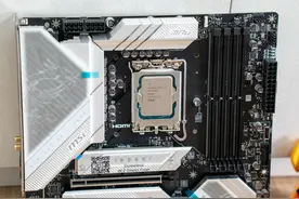 非104微码，B760用户赶紧抄作业，14900K降压提分教程分享图片