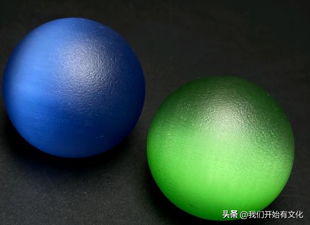 古玩市场上统称“水晶”或“琉璃”的各种玻璃陨石的初步材质分析