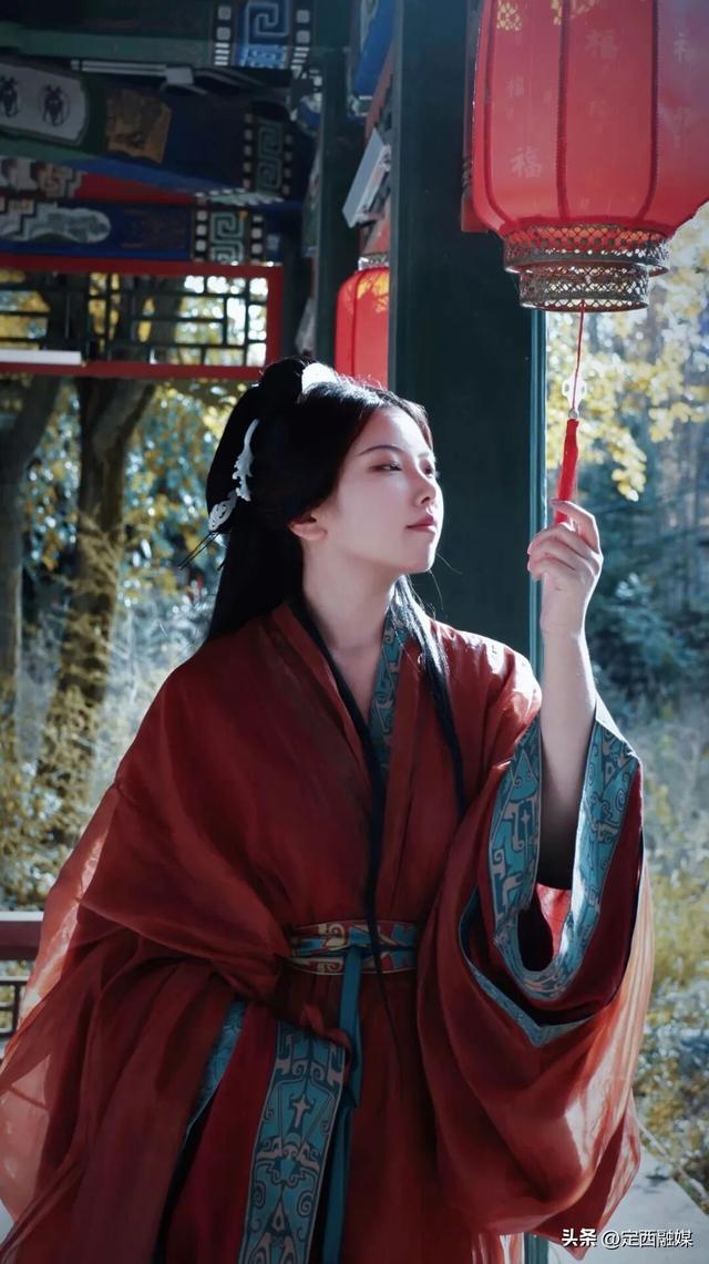 秋日临洮漫游记：20分钟邂逅公园的诗意