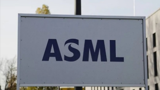 摊牌了?中企陆续收到光刻机，外媒：ASML公司不“乖”了