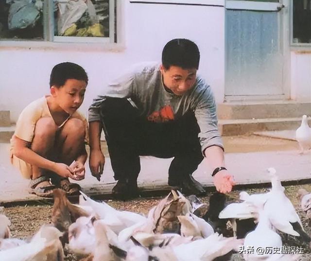 我国首位航天员杨利伟，被授予少将军衔，退休后能享受什么待遇？