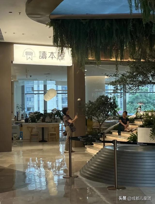 免费、凉快、热闹、能耍水！今年成都避暑地top1是这里