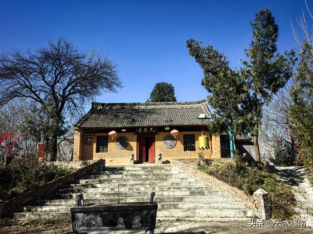 “胭粉台、补天台，娘娘婆的一只鞋”，蓝田这个村喝茶晒暖暖真好