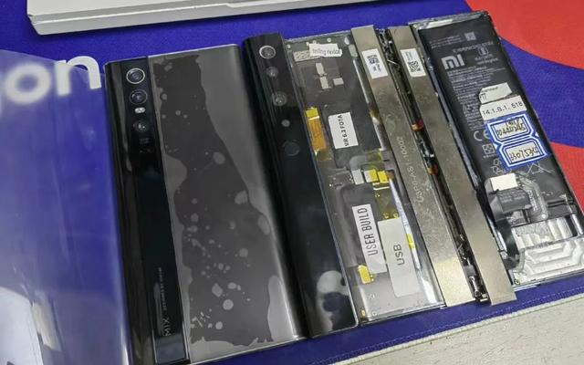 闲鱼惊现3.4万的小米工程机！隶属MIX系列，吸引3万人围观