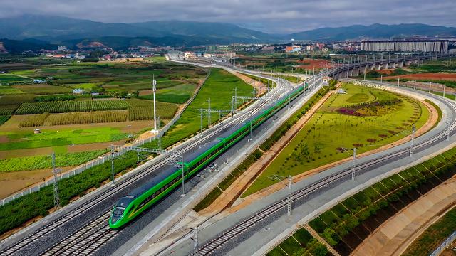 跨省联动 坐火车遍游中国！凭火车票云南近60家A级景区免票/打折