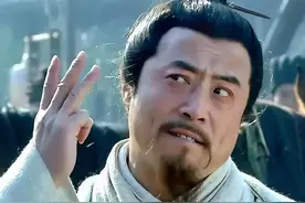 许攸的悲剧警告世人，与领导称兄道弟，结局着实可怕图片