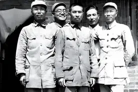 他是三野名将，一生不服粟裕，直到晚年都对上级有意见图片