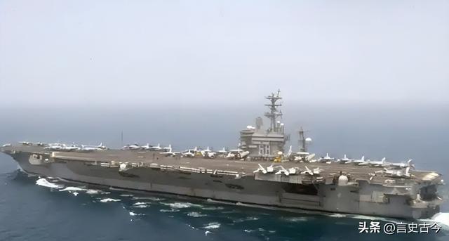 围观军舰比演习军舰还多	，美菲新澳四国军演，是怎么变成笑话的？