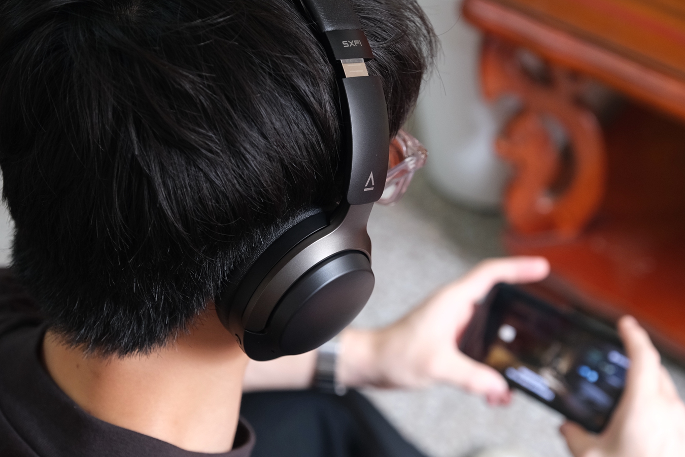 “声”临其境,诚意之作,浅谈创新ZEN HYBRID SXFI无线头戴式耳机