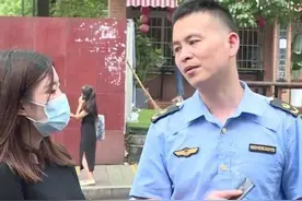 湖南：12岁男孩偷拿万元买烟卡，老板说能增值，一个烟盒值八千图片