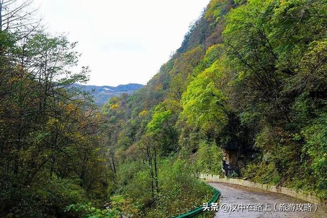 寻秋红军路