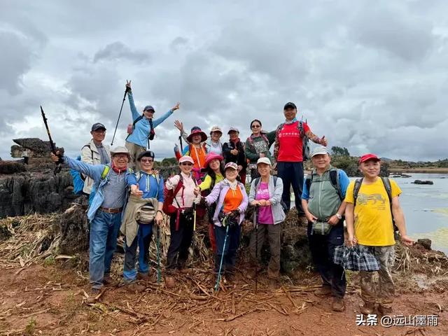 徒步石林蓑衣山、赏水上石林,遇降雨淅淅沥沥,收获特别的体验
