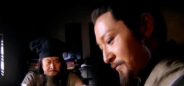 他是梁山最阴险之人，一身绝技却装弱，宋江死后，他投奸臣当走狗