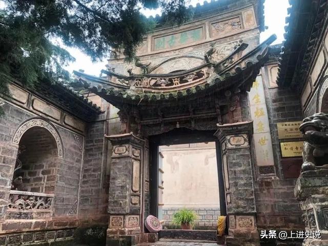 云南楚雄有座小城，了解他，就知道云南一半历史，知道是哪里吗？
