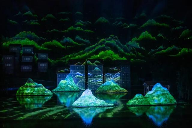 来浪漫桃花江，遇见现实版“绿野仙踪”！