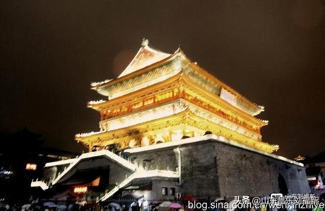 秋雨中的“西安回民街”街市（“陕西之旅”之六）