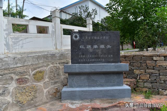 太行山平顺县的天路