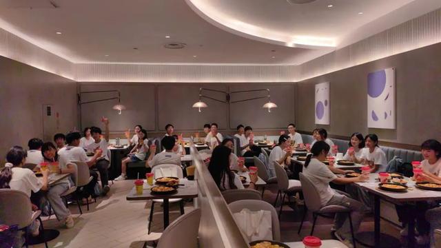 看世界·梦未来|以夏日之名，赴郑州之约