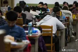 有人建议立法禁止学生上晚自习，别无休止地卷下去！简直不可理喻图片