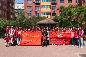 铁西区兴华街道景星南社区“爱在母亲节 情暖妈妈心”温暖行动图片