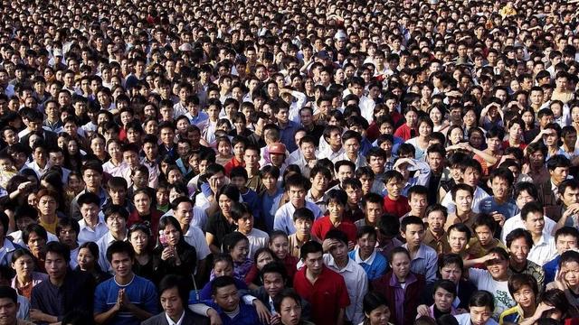 美国人口3.41亿，俄罗斯1.44亿，为何中国14.08亿还担忧人口问题