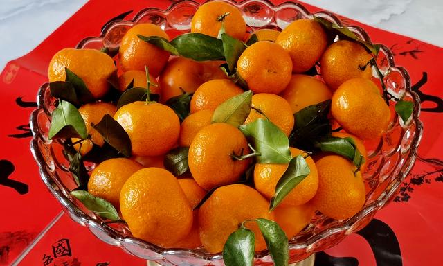 秋天买水果，聪明人都买这6种！润肺降燥正当季，营养好吃还不贵