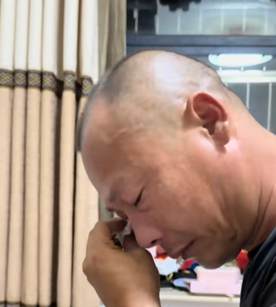 笑麻了！江苏女孩苦读12年考出家门1.4公里，4分钟到校，本人崩溃