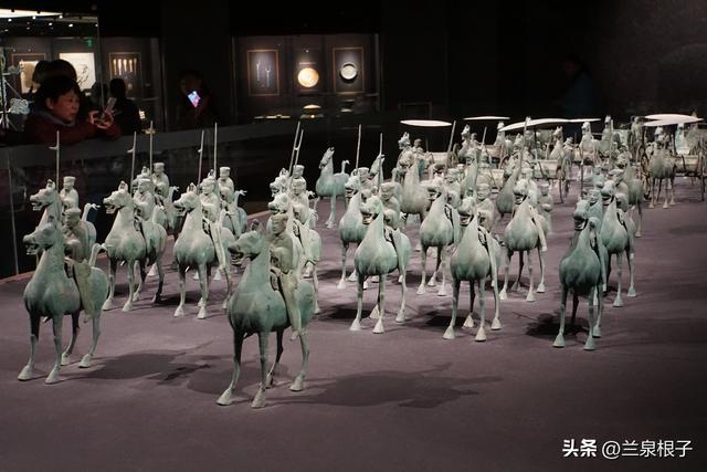 兰州文化寻宝记——走进甘肃省博物馆邂逅奔跑两千年的铜奔马