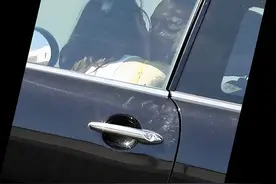 震惊！司机和经理搞在一起！现在为什么那么多人会有婚外情！！！图片