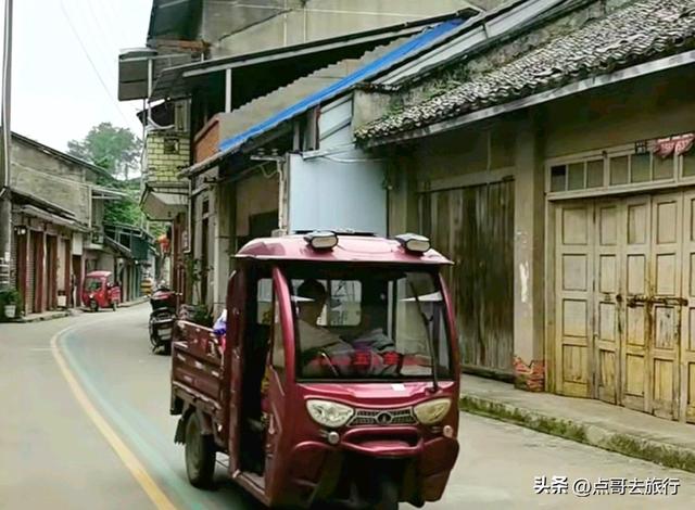 成都府河边，最低调的古场镇，停留在70年前，地铁公交车直达！