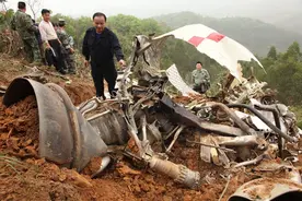 坠落在陕西村庄的不明物体残骸，查清了！其实是我国火箭残骸图片